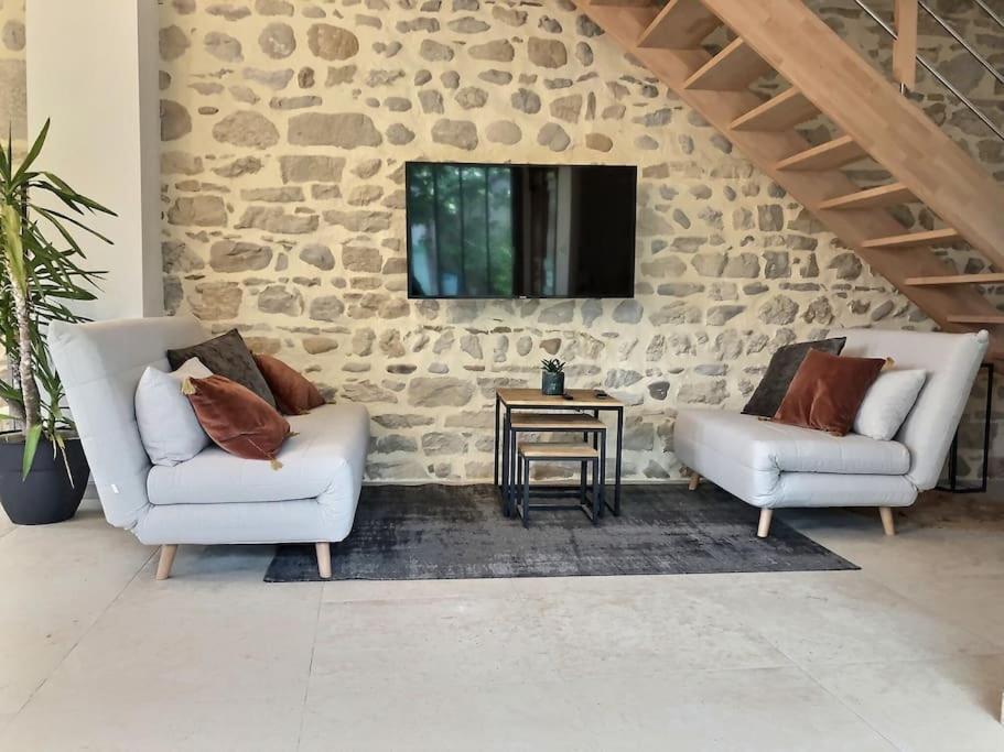 Villa Charme Et Quietude Au Coeur Du Quartier Tiret *